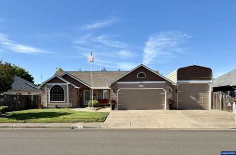 3113 19th Av SE, Albany, OR 97322