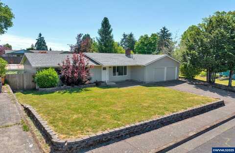 2905 NW Stewart St, Corvallis, OR 97330