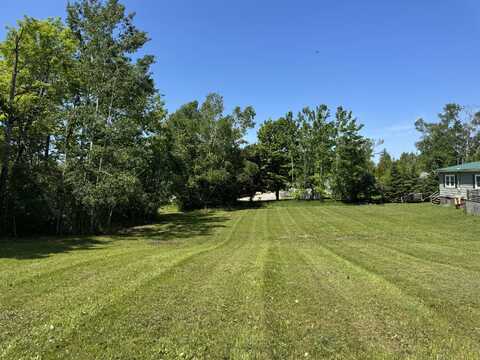 818 Cadillac Street, Mackinaw City, MI 49701