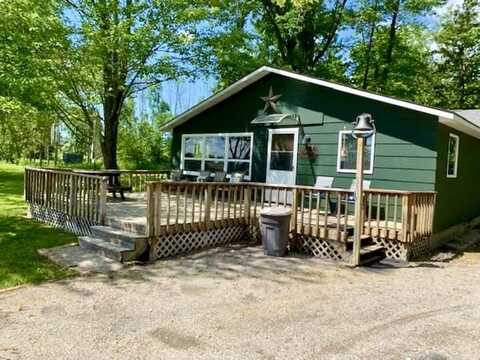 14781 Shubert Highway, Posen, MI 49776
