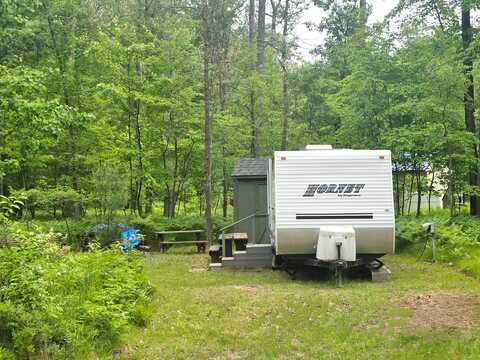 1879 Oak Road, Gladwin, MI 48624