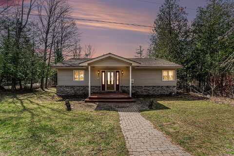 9860 Bingham Road, Elmira, MI 49730