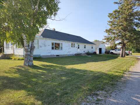 622 W Lincoln Avenue, Cheboygan, MI 49721