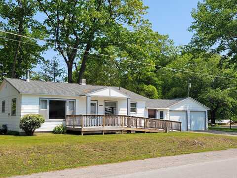 2380 LaRose Street, Ossineke, MI 49766