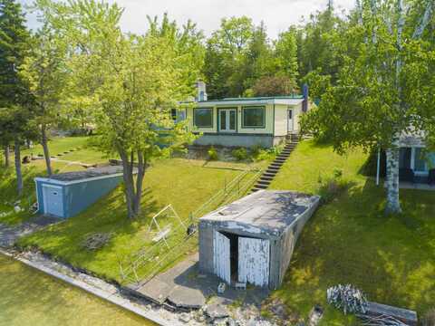 9319 Blue Horizon Road, Presque Isle, MI 49777
