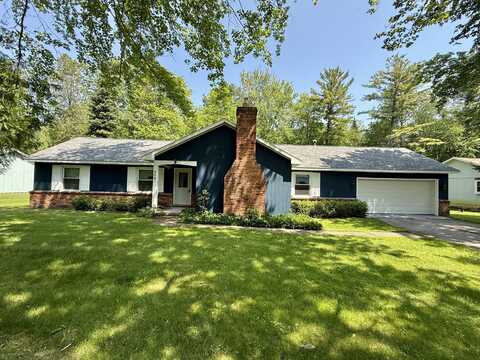 4941 Aaron Drive, Oscoda, MI 48750