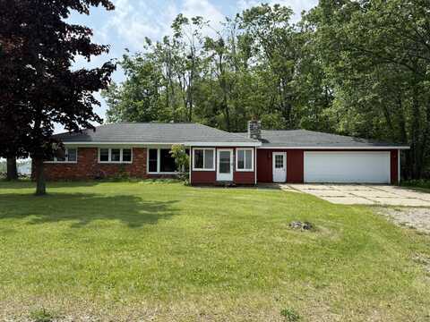 5913 M-33, Cheboygan, MI 49721