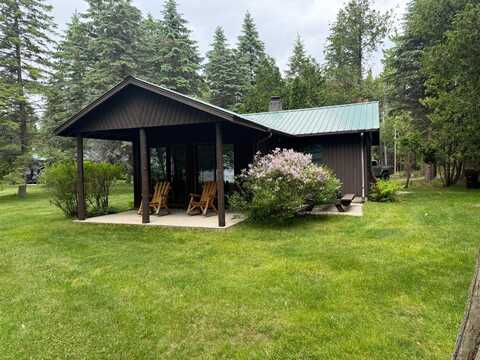 451 Gower Lane, Cheboygan, MI 49721