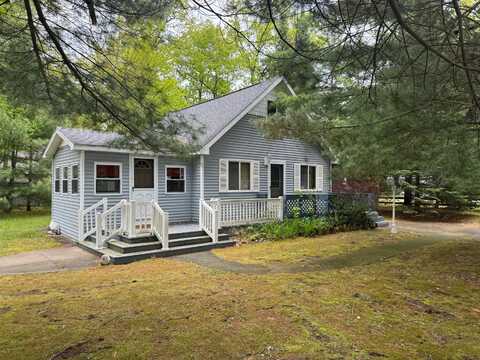 303 Redwine, Houghton Lake, MI 48629