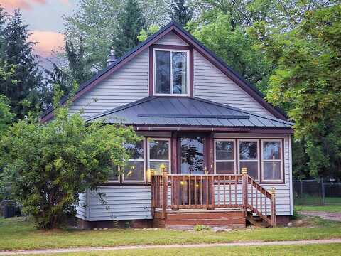 126 Tonkin Street, Beaverton, MI 48612