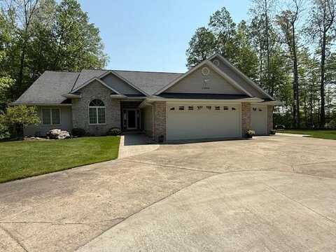 11444 Fairway Drive, Roscommon, MI 48653