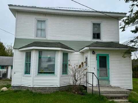 545 Duncan Ave Avenue, Cheboygan, MI 49721