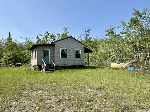 10948 Partridge Lane, Cheboygan, MI 49721
