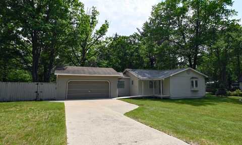 2653 Candlewood Drive, Roscommon, MI 48653