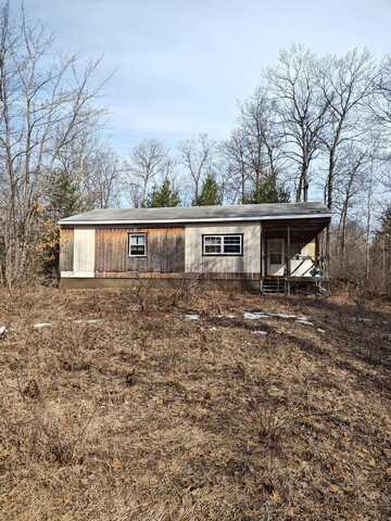 9383 Co Rd 487, Atlanta, MI 49709