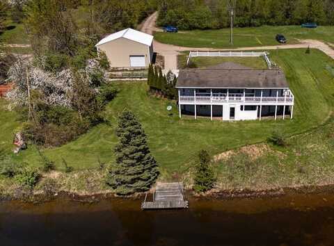 4849 Betterly Drive, Cheboygan, MI 49721
