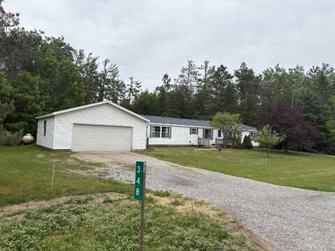 348 Lake Winyah Road, Alpena, MI 49707