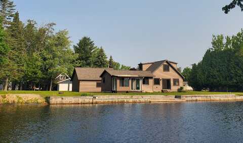 115 Choctaw Trail, Prudenville, MI 48651