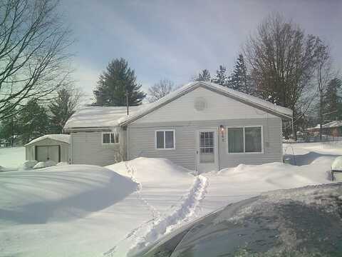 605 N Cherry Street, Kalkaska, MI 49646