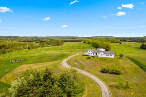 2180 Poquette Road, Gaylord, MI 49735
