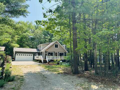 234 Woodlawn Avenue, Roscommon, MI 48653