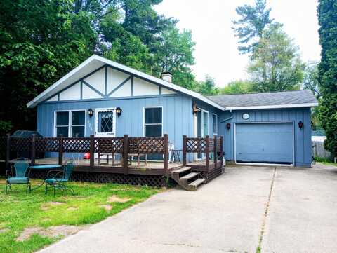 223 Mallard Avenue, Houghton Lake, MI 48629
