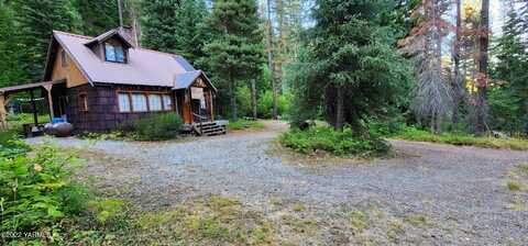 30711 HWY 410, Naches, WA 98937