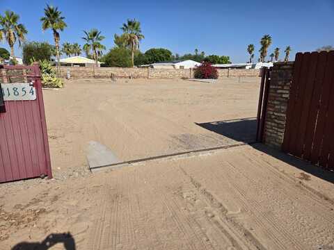 11852 S SANDRA AVE, Yuma, AZ 85367