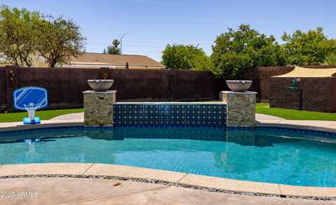 1551 E GLENCOVE Street, Mesa, AZ 85203