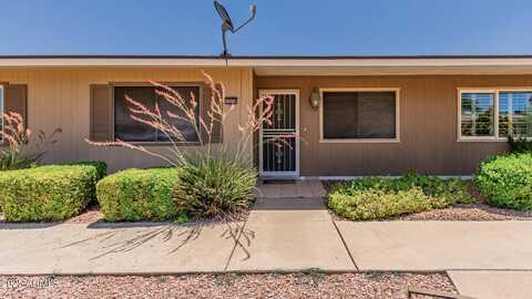 10520 W COGGINS Drive, Sun City, AZ 85351