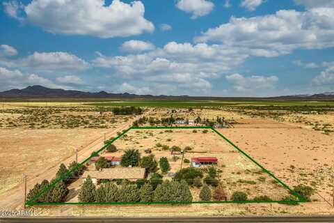 11870 N FORT GRANT Road, Willcox, AZ 85643