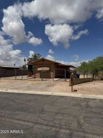 1597 N WOOD Street, Casa Grande, AZ 85122