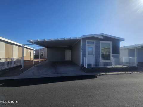650 N Hawes Road, Mesa, AZ 85207