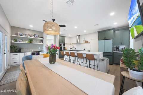 5439 W ODEUM Lane, Phoenix, AZ 85043