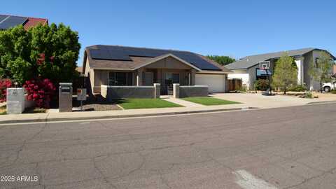 6352 W campo bello Drive, Glendale, AZ 85308