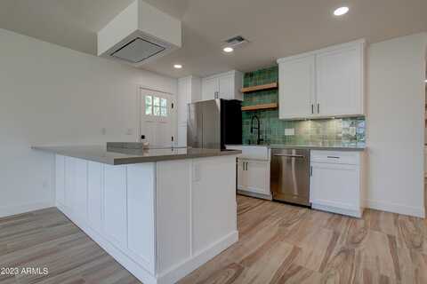 4806 S LA ROSA Drive, Tempe, AZ 85282