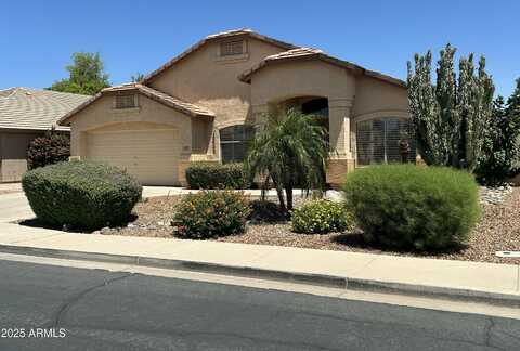 2092 E SMOKE TREE Road, Gilbert, AZ 85296
