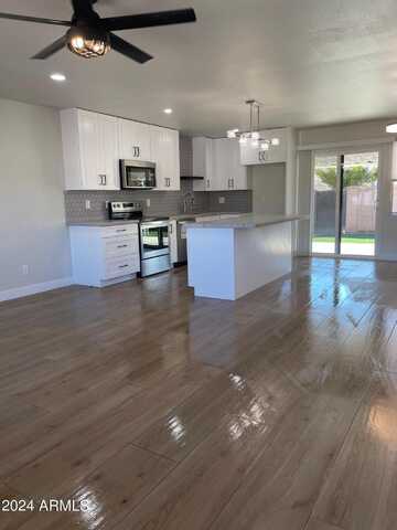 8731 E FAIRMOUNT Avenue, Scottsdale, AZ 85251