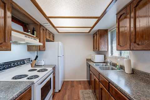 3131 W COCHISE Drive, Phoenix, AZ 85051