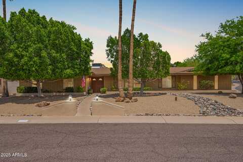 2234 E LAWRENCE Road, Phoenix, AZ 85016