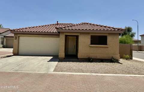 2358 E PEACH TREE Drive, Chandler, AZ 85249