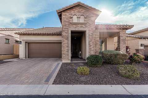 2065 N RED, Mesa, AZ 85207
