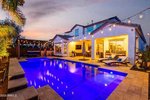 5212 S SETON Court, Gilbert, AZ 85298