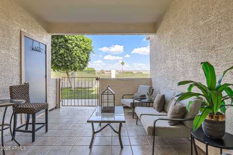 2801 N LITCHFIELD Road, Goodyear, AZ 85395