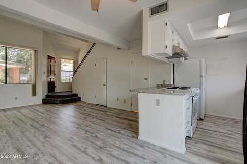 2215 W AUGUSTA Avenue, Phoenix, AZ 85021