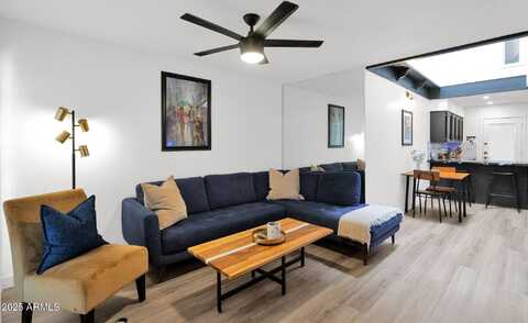 2946 N 14TH Street, Phoenix, AZ 85014