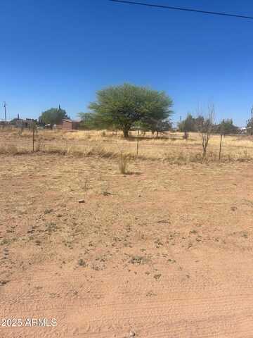 9597 E Faith Avenue, Hereford, AZ 85615