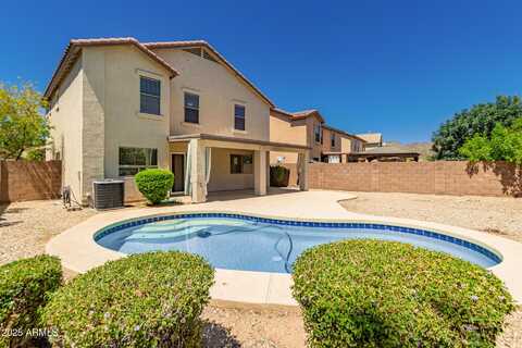 2415 W LUCIA Drive, Phoenix, AZ 85085
