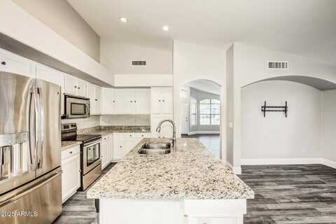 2281 E SARATOGA Street, Gilbert, AZ 85296