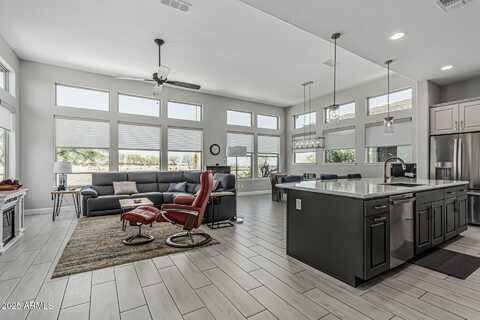 5233 N 207TH Drive, Buckeye, AZ 85396